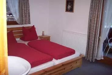 ペンション Gästehaus Bruggerhof