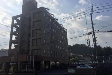 Отель Crown Hills Nakamura