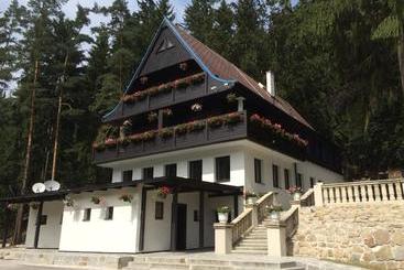 هتل Hunting Lodge Vitkov