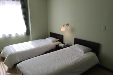 Bed and Breakfast White Rose Inn