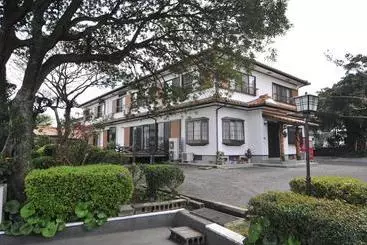 旅館 Minshuku Yakusugisou