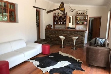 مبيت وإفطار The Ibis Lounge