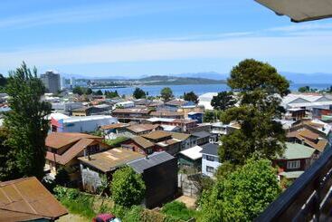 مسافرخانه Colores Del Puerto