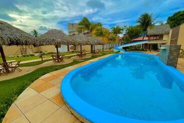 Pousada Obah Village