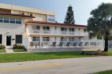 בית מלון כפרי Atlantique Beach House