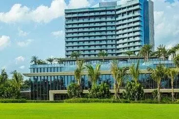 Hotel Renaissance Haikou