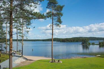 בית מלון כפרי Li Viikinhovi