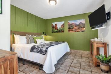 Hotelli Red Rock Inn Cottages