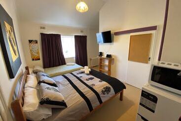 펜션 Ellstanmor Guesthouse Cooma