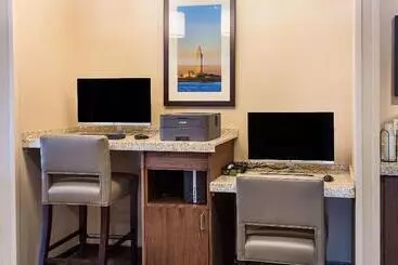 Hotelli Comfort Inn & Suites Zachary