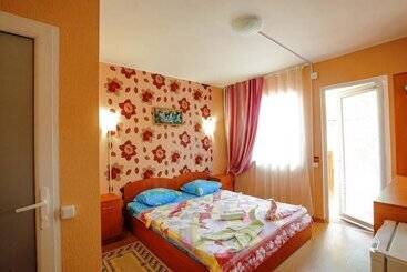 هتل Golubaya Laguna