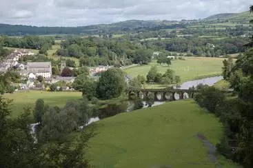 Aamiaismajoitus (B&B) Woodstock Arms