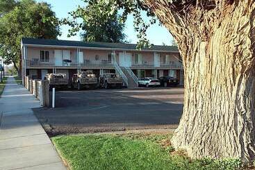 汽车旅馆  Gunnison Inn