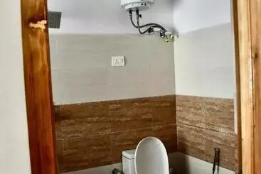 Bed & Breakfast Grand Himalaya Homestay Ladakh By Lexstays