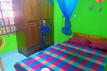 Bed and Breakfast Ovi House