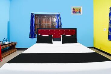 Hotel Oyo Stay In Guest House