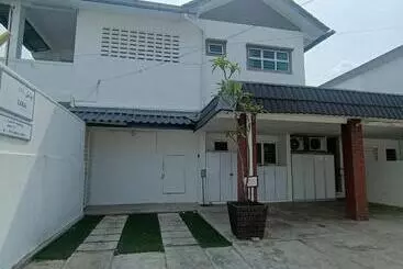 アパートホテル Canal Dusun Muda Homestay Kota Bharu