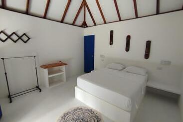 هتل Coral Sand Islas Del Rosario