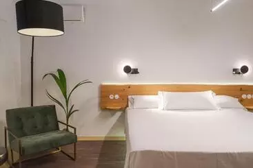 Hotel La Moderna Suites