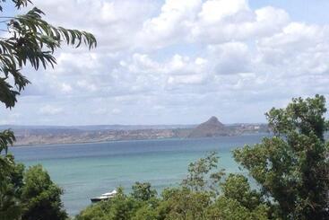 민박 Le Trou Normand