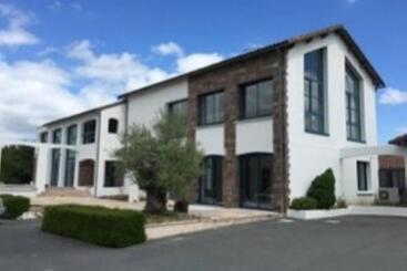 تختخواب و صبحانه Maison Toussaint