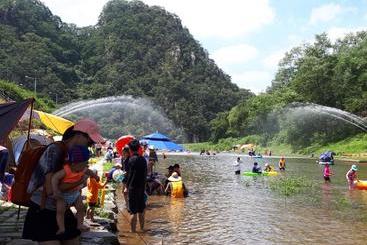 Tourist flats Heidi Korea