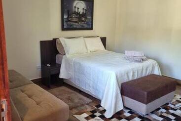 Herberge Pousada Casa Da Onça