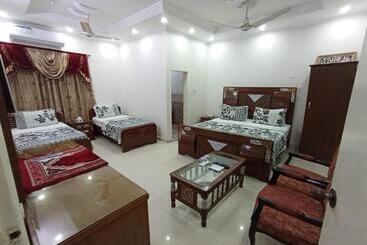 هتل Royal Residency