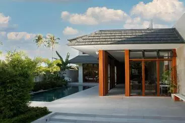 リゾートホテル The Spring House