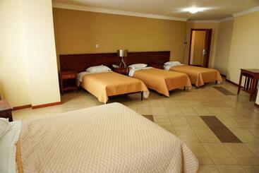 ホテル Bermeo Plaza