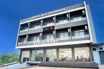 Hotel O Raj Gharana
