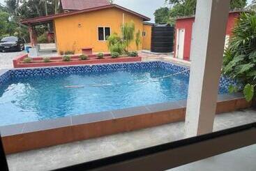 Hotel The Seashell Melaka Pool View Chalet Kuala Sg Baru