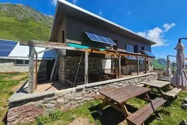 Retkeilymaja Refugio Del Meicín