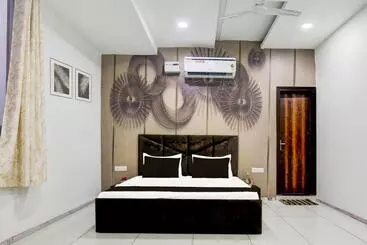 Hotel O D Farm