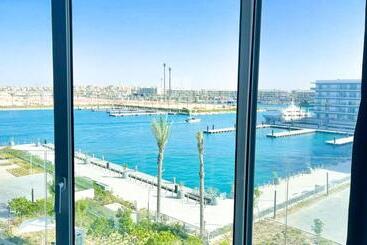 هتل Serviced Apartments At Address Beach Resort Marassi