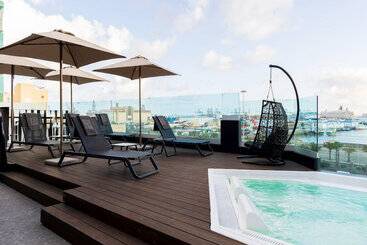 ホテル Puerto De La Luz By Pierre & Vacances