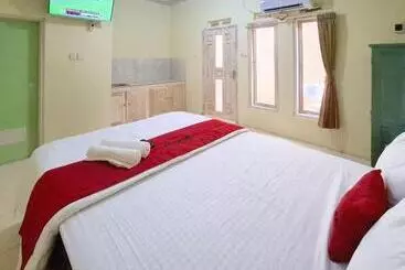 Hotel Reddoorz Near Alun Alun Jepara