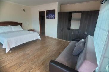 בית מלון כפרי Santa Barbara