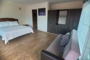 ホテル Santa Barbara