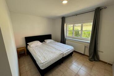 ペンション Hido Landhaus Am See