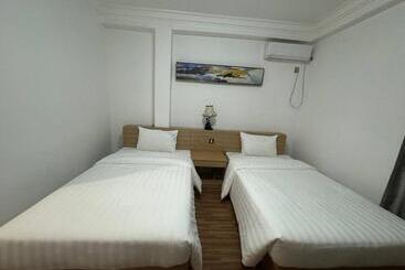 Hostel 皇冠快捷酒店