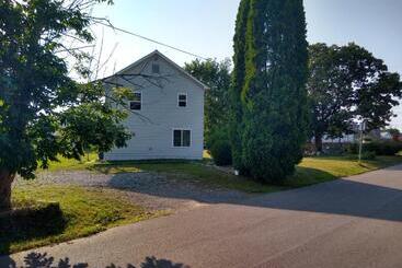 All American Grill B&b Clarion Penn Prime