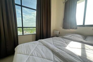 Hotel Leo Deluxe & Suite Room