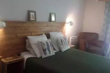 Majatalo Chambre D Hôte équipée Avec Terrasse Verdoyante