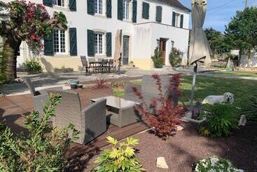 Bed and Breakfast Maison Geze