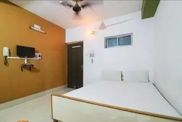 Hotel Nilay And Manjula Banquet