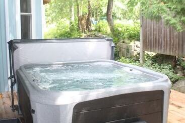 Bed and Breakfast Cranberry Moon Inn