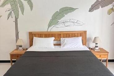 호텔 Unique Canggu Guest House