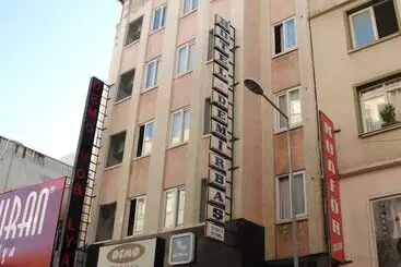 هتل Demirbas