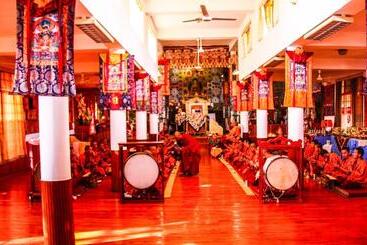 Prakriti Aalay   Riverside Mountain View Boutique Eco Resort